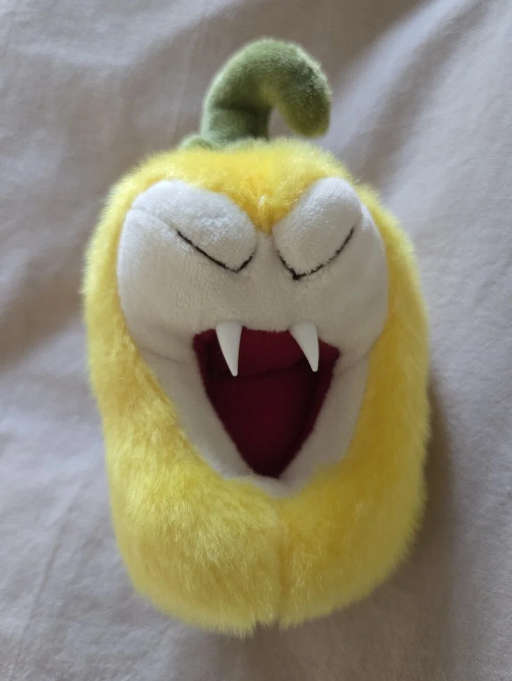 GENTLE MONSTER Veggie Collection Pafuka Plush Keychain